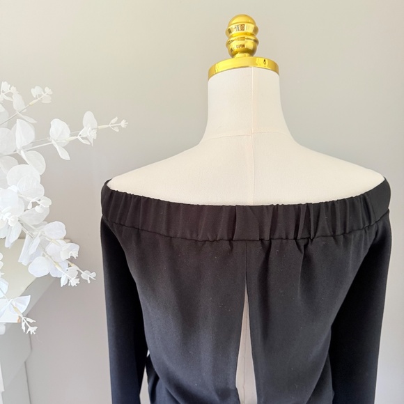 Intermix Avery Peekaboo Blouse in Black, Sz M (NWT) - Picture 4 of 5